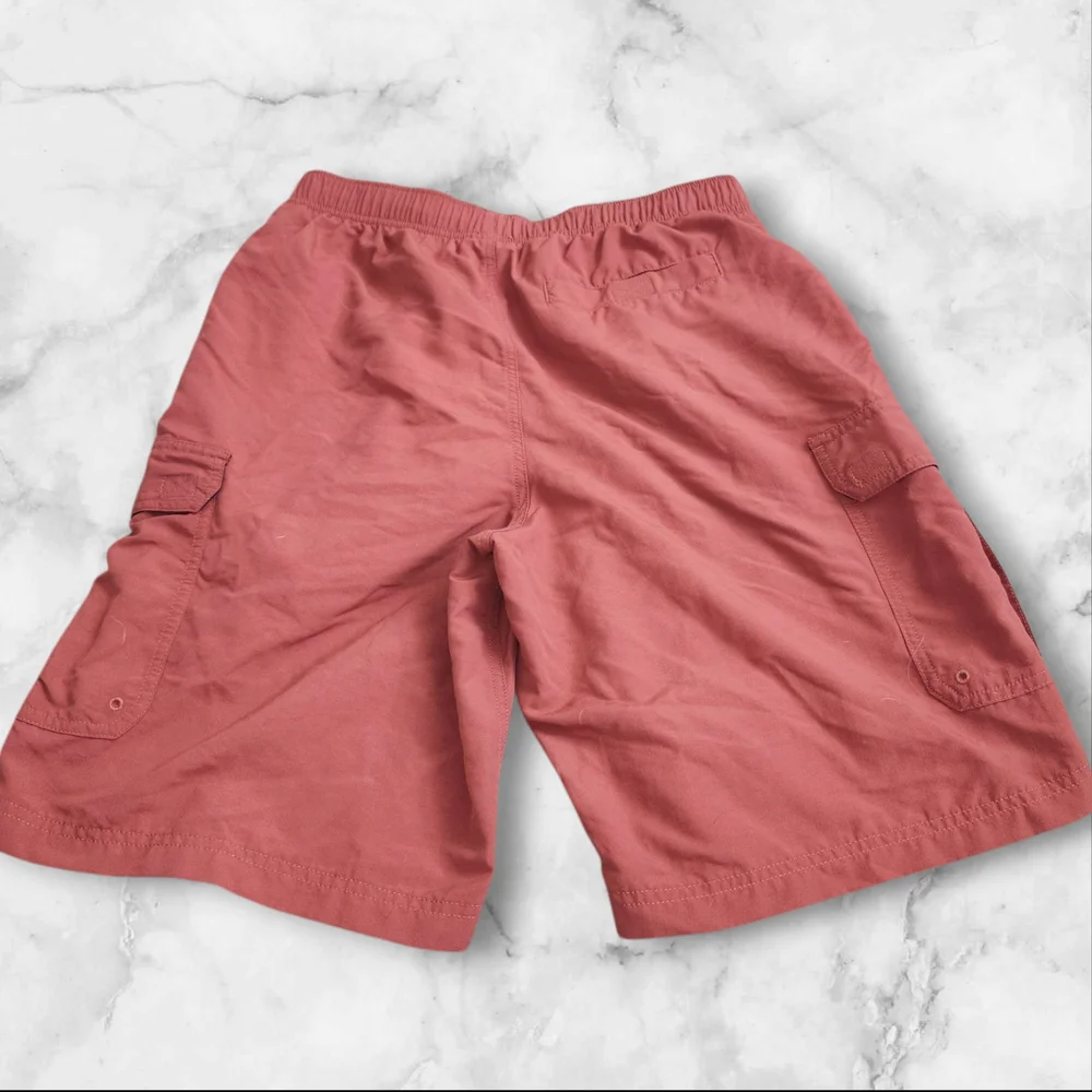 L.L. Bean Men's Coral Cargo Shorts - Picture 2 of 7